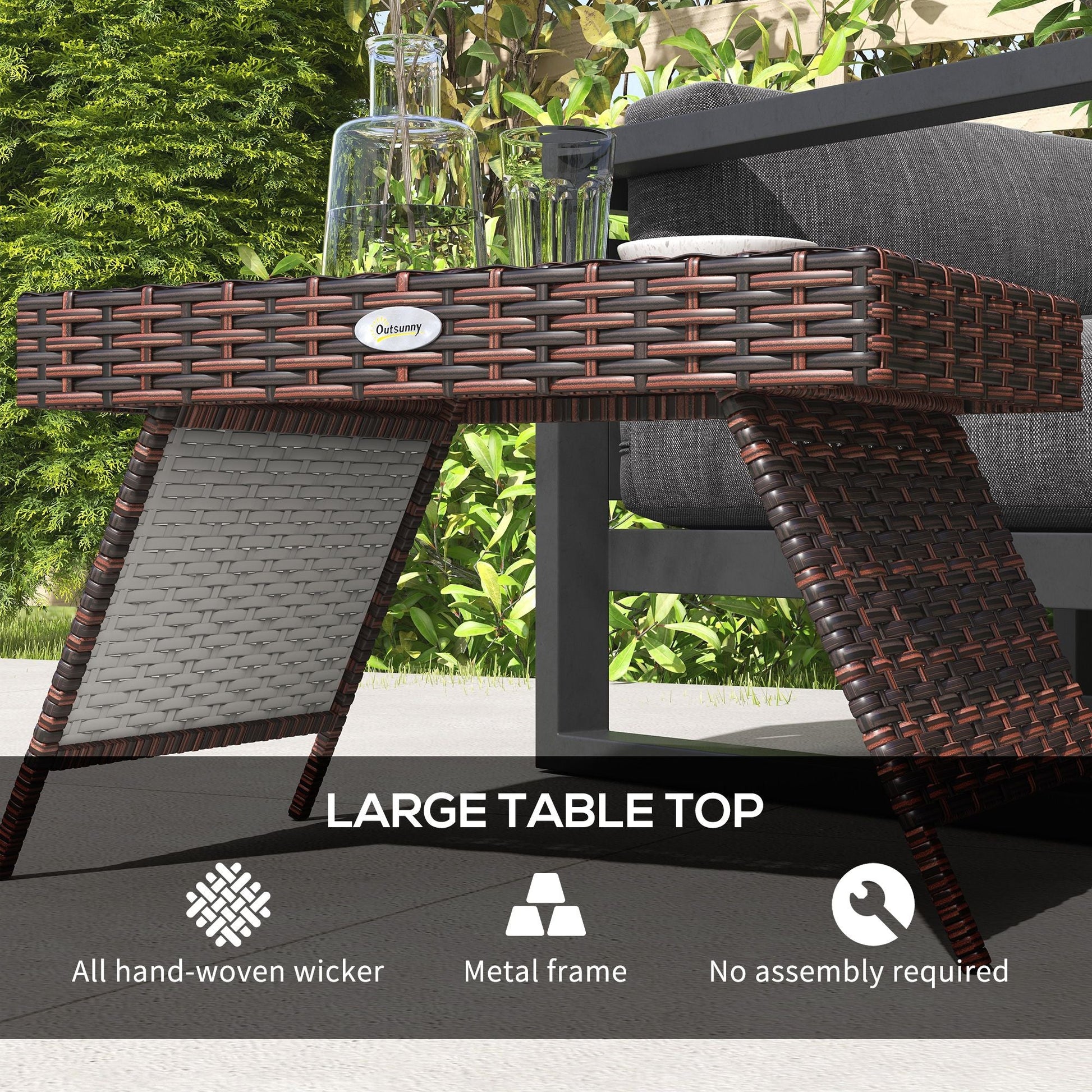 Outsunny Folding Rattan Side Table, Outdoor End Table, Hand Woven PE Rattan Coffee Table for Balcony, Backyard, Garden, Lawn, Courtyard, Brown Doba