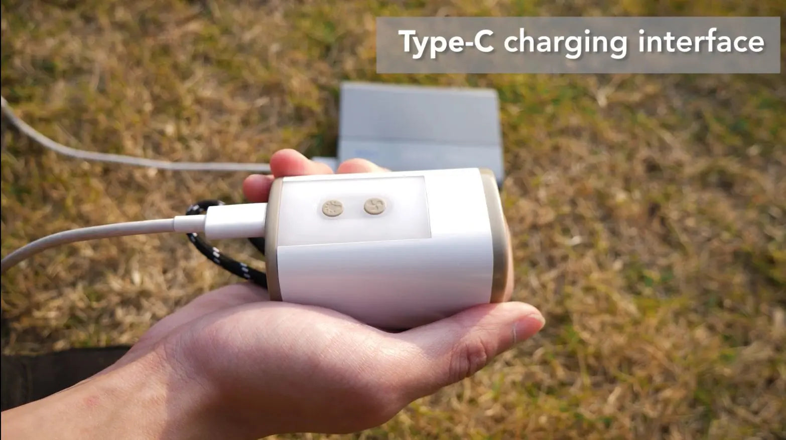 Outdoor camping supplies inflatable pump portable mini electric pump high-power portable inflatable pump Doba