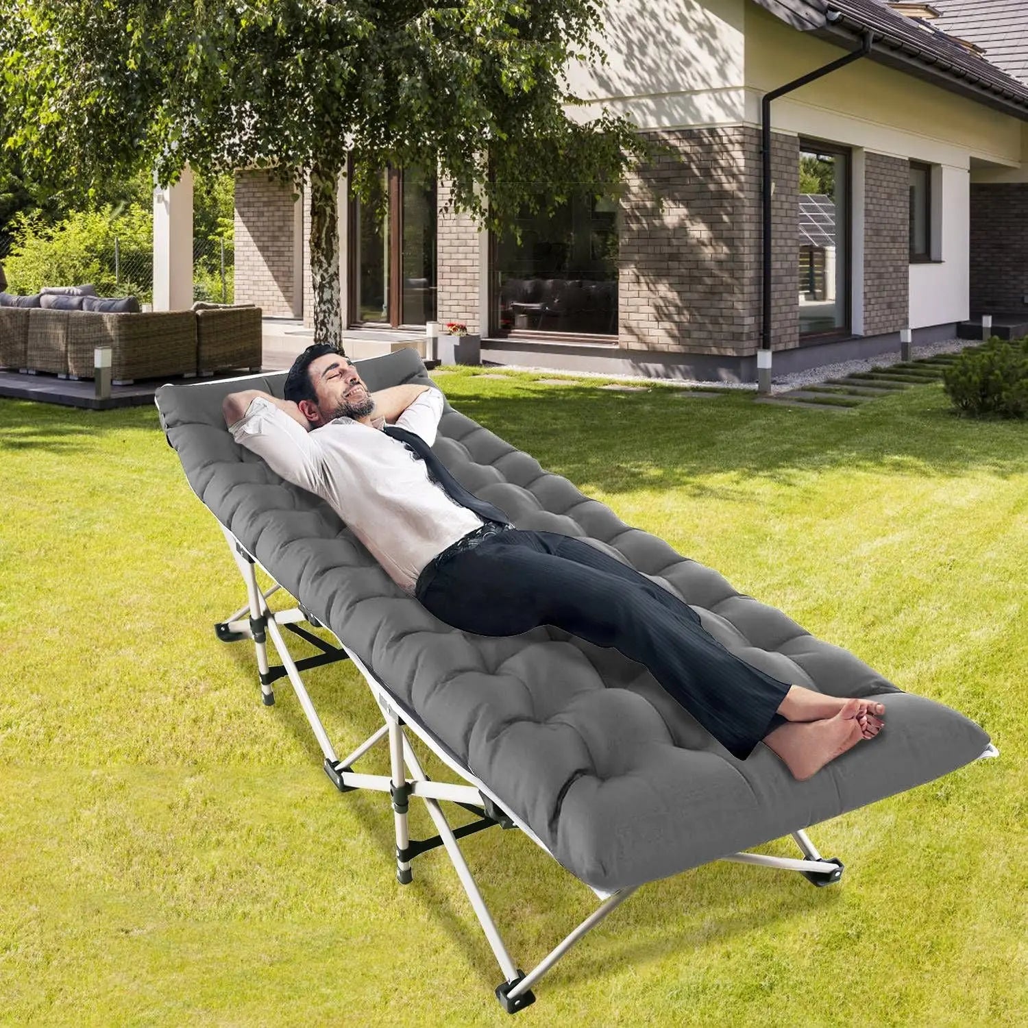 Folding Camping Cot Portable Sleeping Camping Bed Collapsible Travel Camp Cots Guest Bed Cot with 2-Sided Soft Pad 440LBS Max Load Doba